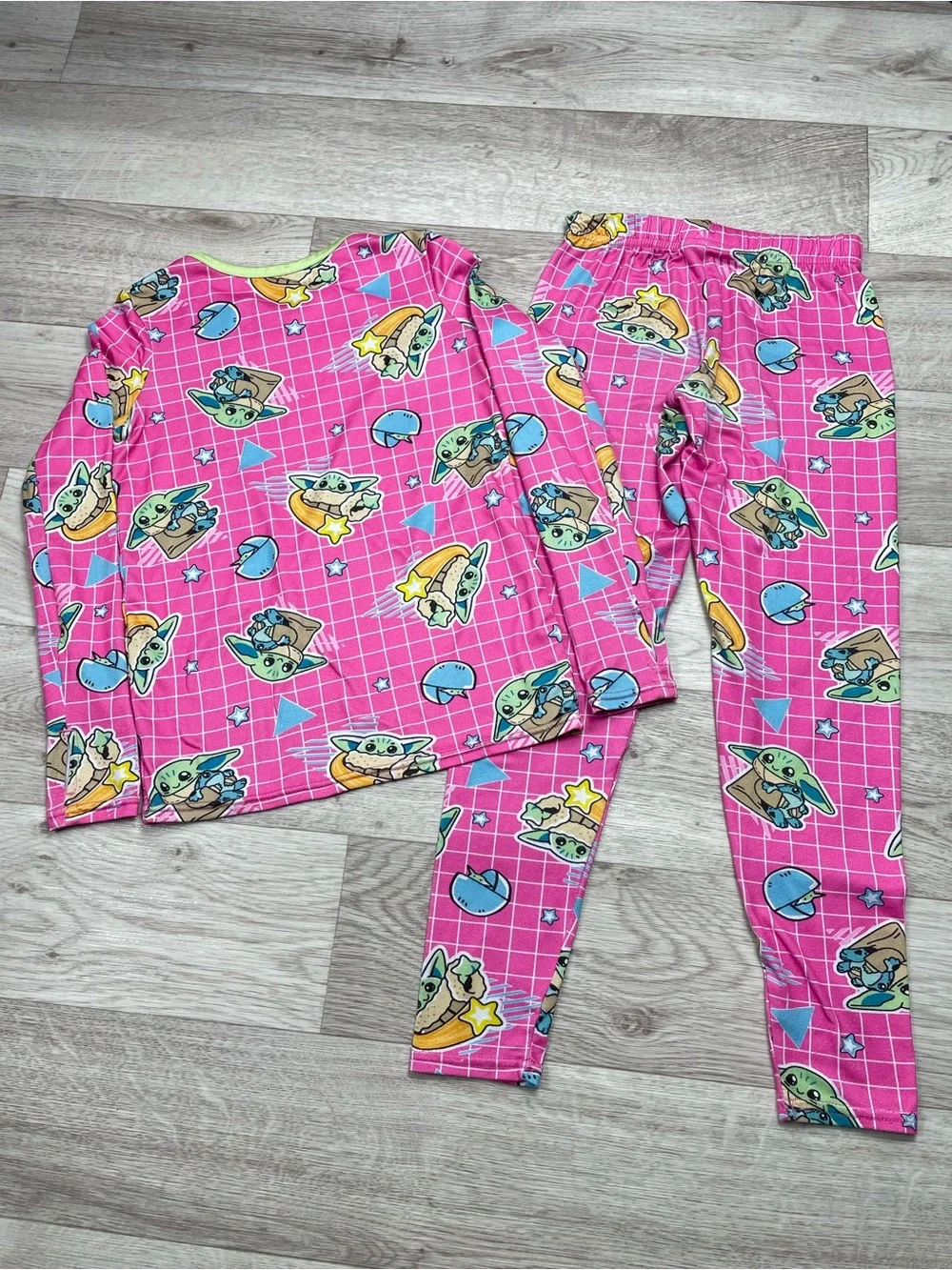 Star Wars Pink Baby Yoda Grogu Pajama Set Size Small 3-4 years